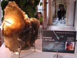 Photographie de l'exposition au Conseil régional en 2007