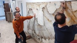 Photographie de l'installation de la pegmatite au CRPG