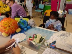 Atelier Ptits Cueilleurs d'Etoiles à l'hôpital d'enfants du CHU Brabois - octobre 2023