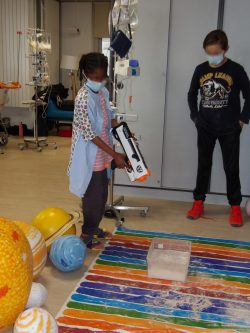 Atelier Ptits Cueilleurs d'Etoiles à l'hôpital d'enfants du CHU Brabois - octobre 2023