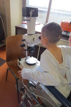 Atelier "Les p'tits Cueilleurs d'étoiles" à l'hôpital d'enfant du CHU Brabois - mai 2024