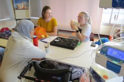 Atelier "Les p'tits Cueilleurs d'étoiles" à l'hôpital d'enfant du CHU Brabois - mai 2024