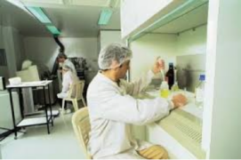 illustration des salles blanches (préparation échantillon)