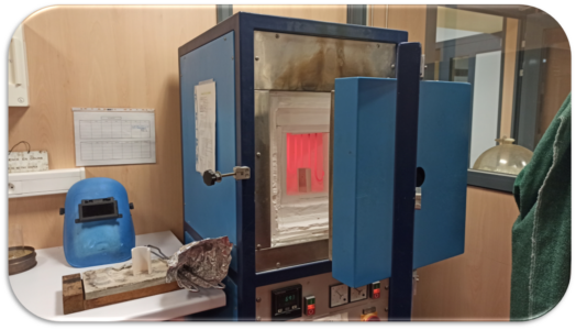 CoMaX_Four à moufle